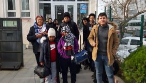Sınırda 4'ü çocuk 5'i kadın göçmen yakalandı