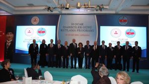 Başarılı kaymakama ödül