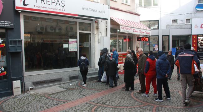 Bu da elektrik kuyruğu