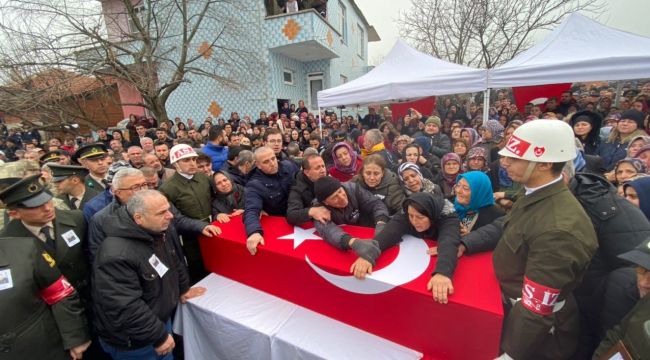 Edirne şehidini uğurladı