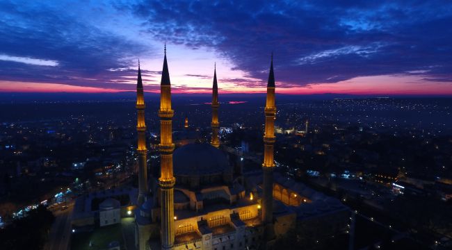 Gün batımı objektiflere böyle yansıdı