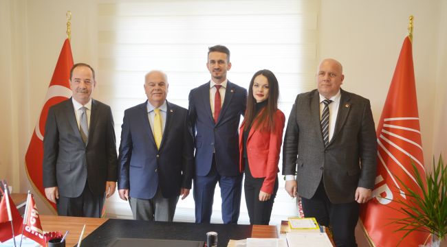 Güngörmedi bayrağı devraldı