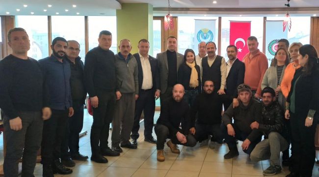 Hizmet-İş işçilerin yanında