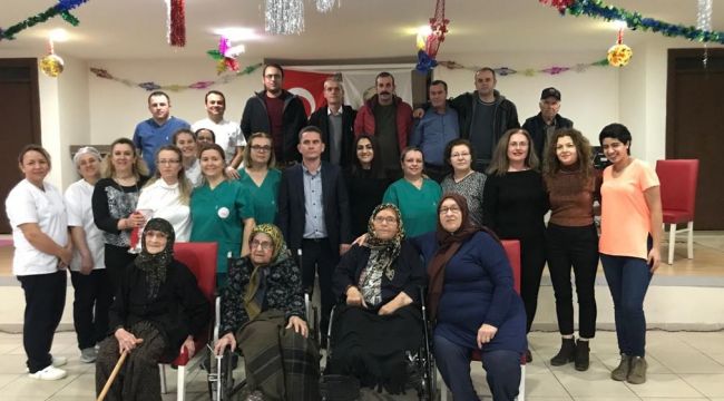 Huzurevinde Sanat Müziği konseri