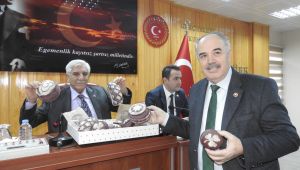 “Mor ekmek” meclise tanıtıldı