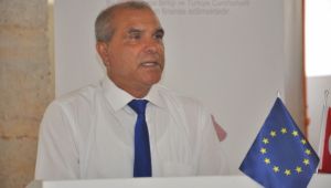 Şallı, roman derneklerini eleştirdi 