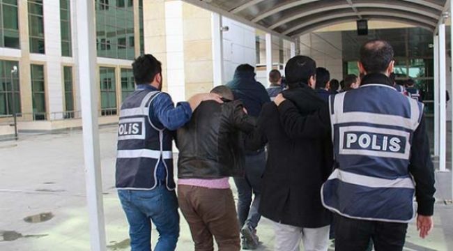 Sınırda 284 düzensiz göçmen yakalandı