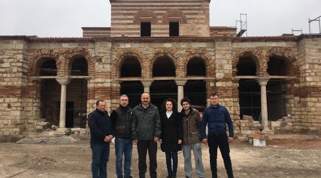 Vali Canalp, Fatih Camisi'ni yerinde inceledi