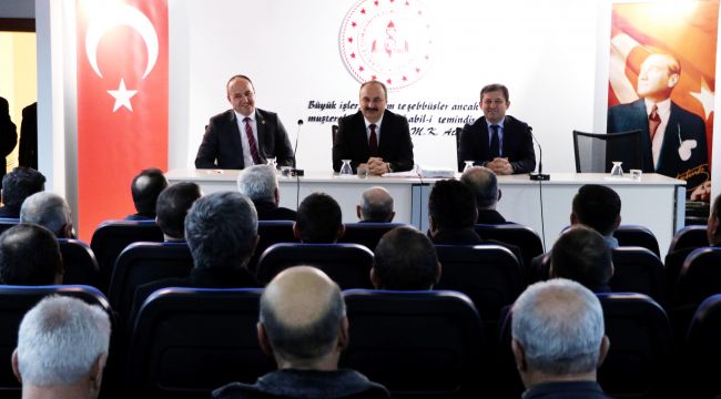 Vali Canalp'in ‘köy’ hassasiyeti