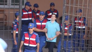 Yunan askerleri davası sürüyor