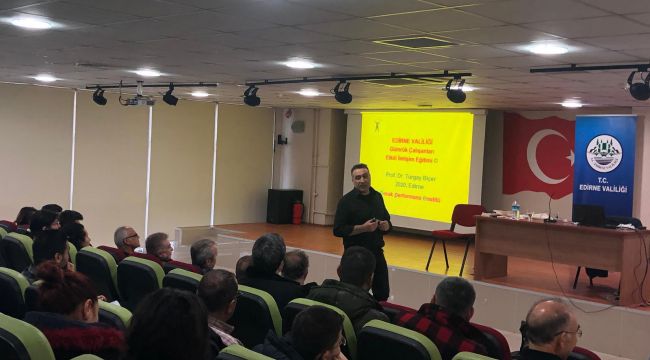 ‘Etkili İletişim ve Çevre Bilinci eğitimi’