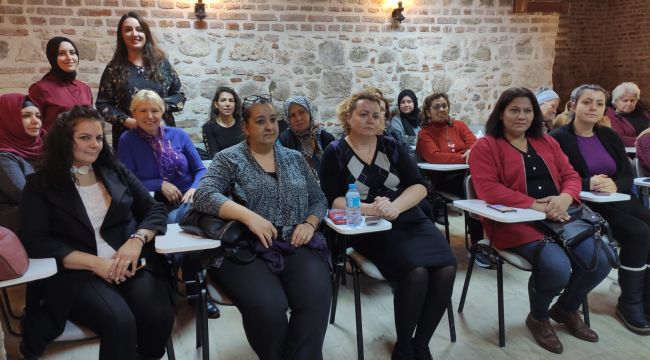 Kadınlara madde bağımlılığı eğitimi