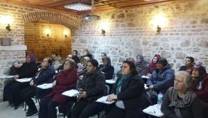 Kadınlara ‘Sosyal Kooperatif’ eğitimi