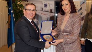 Kosova Cumhuriyeti’nden TÜ’ye büyük onur
