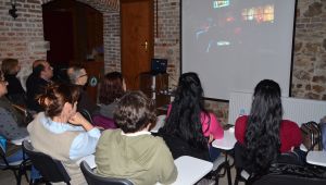 Kursiyerlere Yunanca film