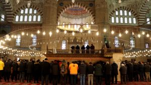 Şehitler, deprem ve çığda ölenlere dua