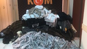 Vizon postu ile çok sayıda kürk kıyafet ele geçirildi