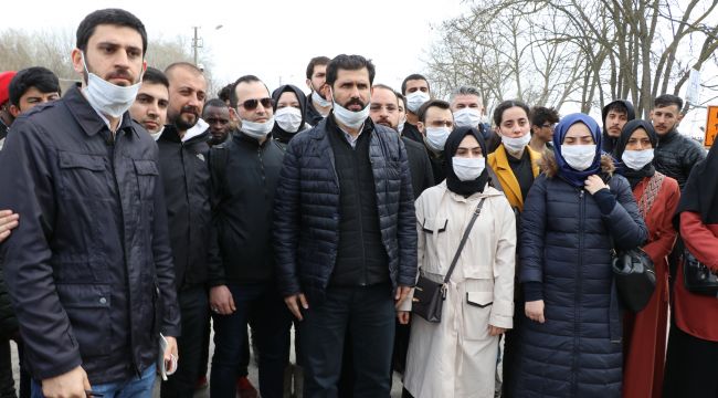 Avukatlar sığınmacılarla görüştü