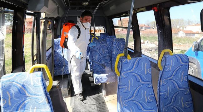 Belediyenin dezenfekte çalışmaları sürüyor