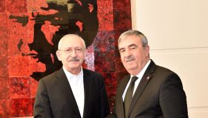 Demokrat Parti doludizgin
