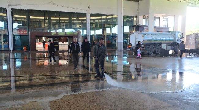 Edirne otogarı dezenfekte edildi