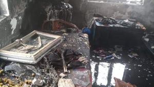 Enez'de yanan ev kullanılamaz hale geldi