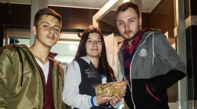Kosovalı öğrencilere Türkiye'den destek