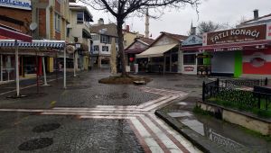 Soğuk ve yağışlı hava evde bıraktı