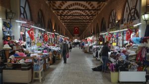 Alipaşa da tedbirli açıldı