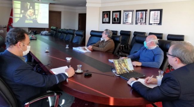 Bakan Selçuk’tan, rektörlerle dijital ortamda toplandı