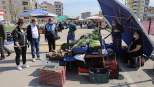 Gürkan, Pazar yerini ziyaret etti