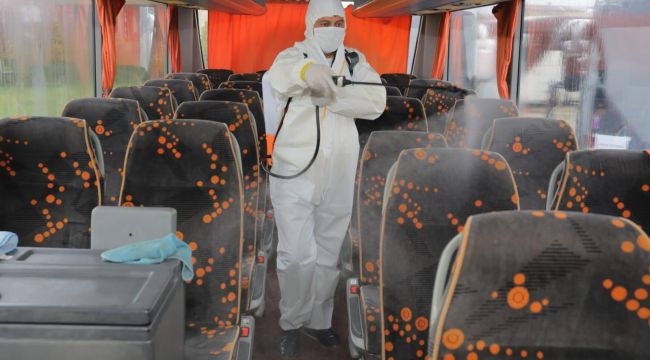 Hükümlüleri taşıyacak otobüsler dezenfekte edildi