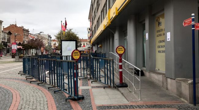 İhtiyaç sahiplerine yapılacak nakdi destek ödemesi başladı