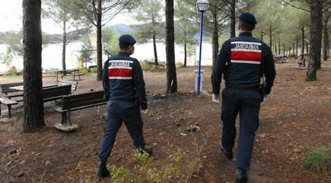 Piknik yapan 11 kişiye 3 bin 150'şer lira ceza