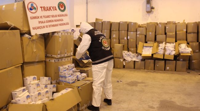 Tırda 767 bin tıbbi maske ele geçirildi