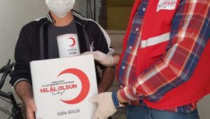 Uluslararası öğrencilere Türk Kızılay'dan yardım eli
