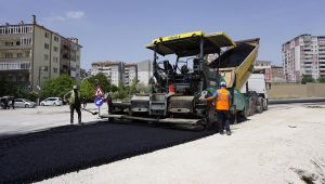 Altyapıda ilk asfaltlama başladı