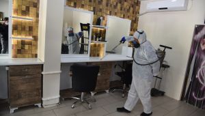 Berber ve kuaförler dezenfekte edildi