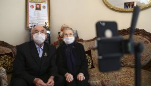 Cumhurbaşkanı Recep Tayyip Erdoğan, Vefa'nın yardım götürdüğü aileler ile görüştü