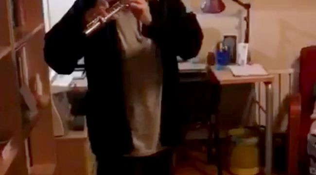 Koronavirüsü yenen doktor, meslektaşlarına