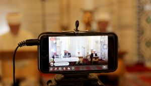 Selimiye Camisi'ndeki Ramazan Bayramı programı sosyal medyadan canlı yayınlandı
