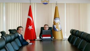 Tabakoğlu, öğrencilerle dijital ortamda buluştu