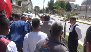 MHP kongrelerinin ilki gergin başladı