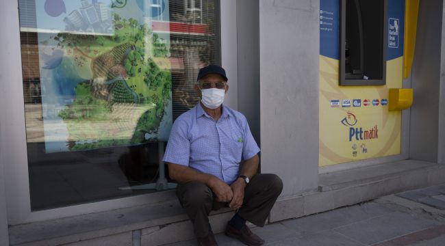 Trakyalılar, tedbirlere uyarak maske kullanıyor