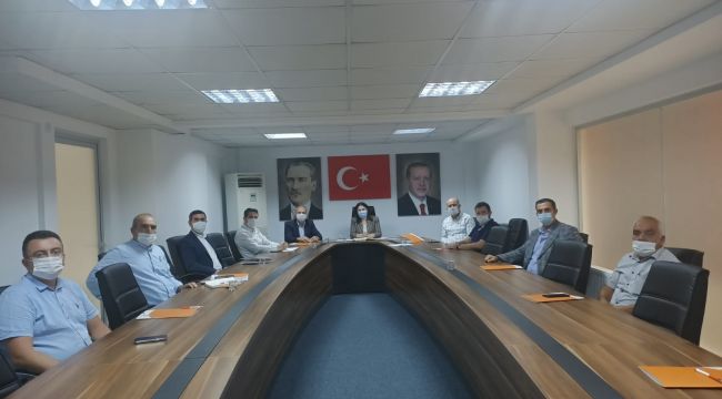 İba, ilçe başkanlarıyla toplantı düzenledi