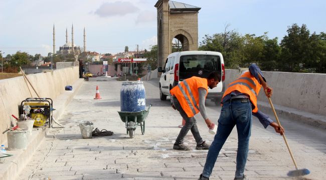 Tarihi Tunca Köprüsü’nde restorasyon