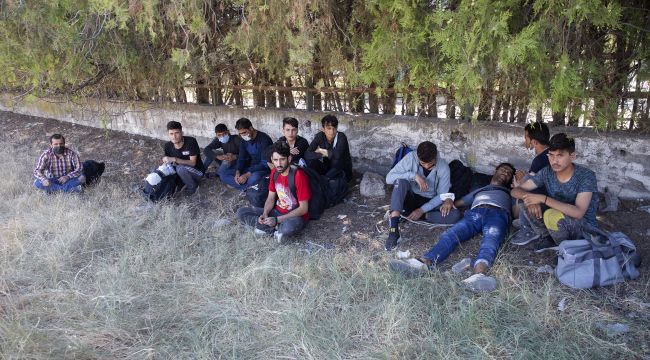 Türk tarafına gönderilen sığınmacıların darbedildiği iddiası