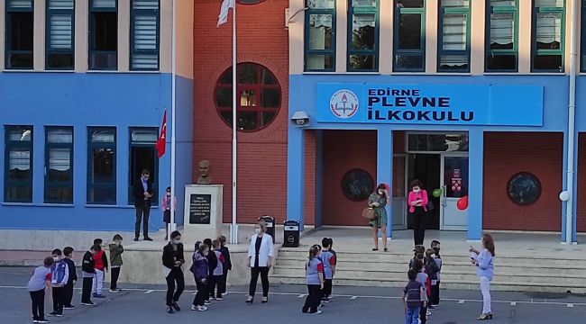 Yüz yüze eğitimde ilk ders zili