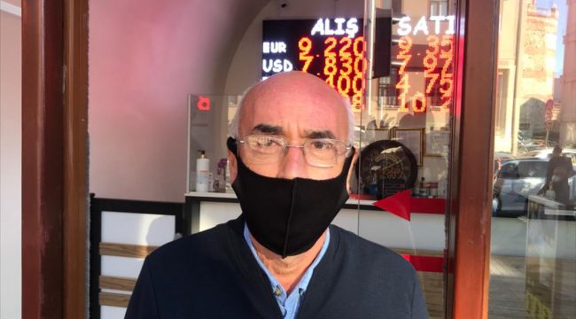Döviz bürolarında hafta sonu yoğunluğu