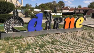 ‘Edirne’ harfleri onarıldı